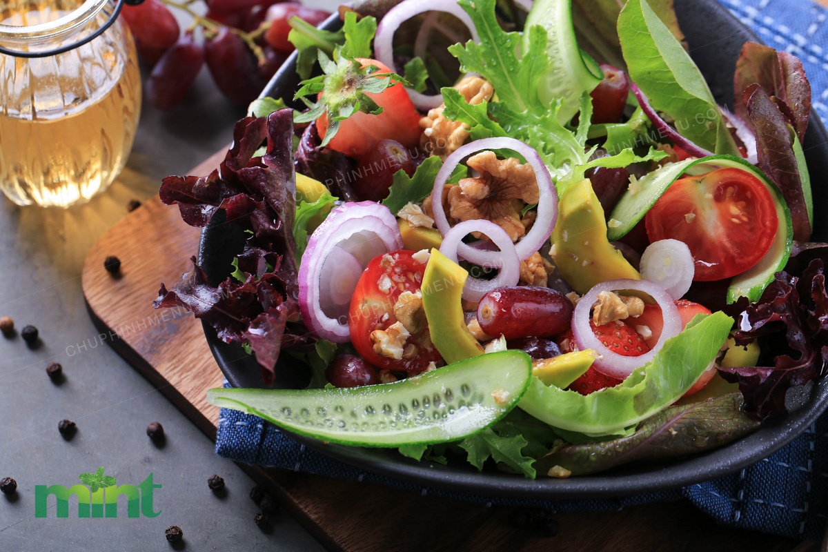 Ngày nào cũng làm 1 dĩa Salad như thế này, 1 tháng là xanh mặt luôn nha!