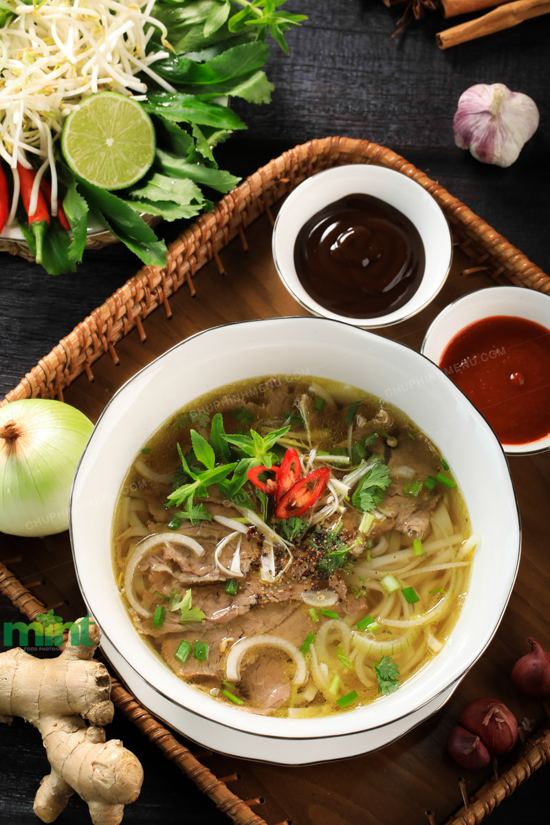 Studio di động chụp ảnh món ăn menu nhà hàng Long An