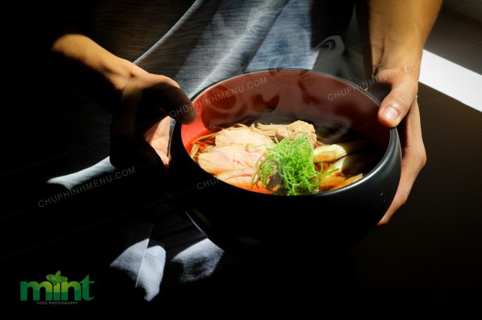 Chụp hình mì Soba Nhật Bản